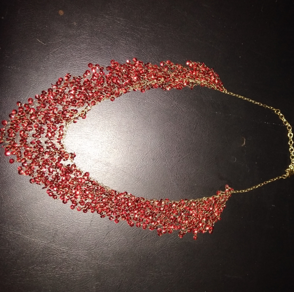 Jewelry B1G2 free- chunky statement necklace